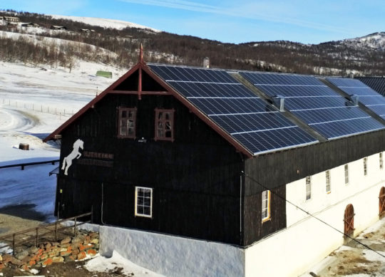 solcelleanlegg-til-industri-solenergi-norge-tjenester